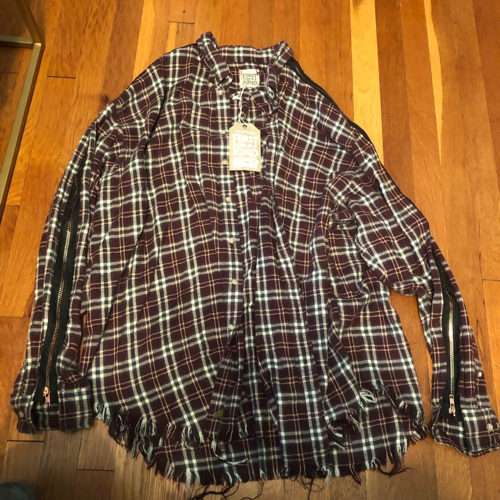 NWT LF Furst of a Kind Flannel with Zipper Trim